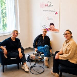 Stagiaires lors de l'accueil de la formation Head Spa japonais chez C'Zennes à côté d'Alès